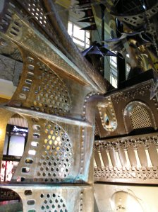 OLYMPUS DIGITAL CAMERA the navigators a water fountain in hays galleria