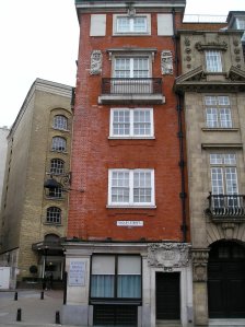 OLYMPUS DIGITAL CAMERA tooley street