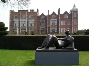 OLYMPUS DIGITAL CAMERA henry moore exhibition hatfield house, reclining figure angles