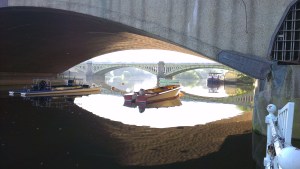 london 2012, olympic games london, kew gardens, olympic torch relay, twickenham bridge