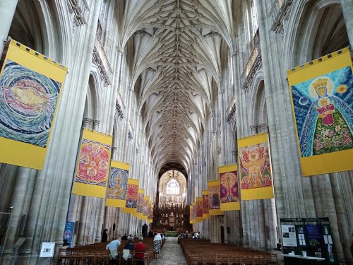 winchester cathedral, city of winchester, the pilgrims way, st swithuns shrine