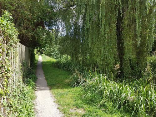 walking the pilgrims way, winchester to canterbury, walking the pilgrims way, long distance walking, solo walking for women