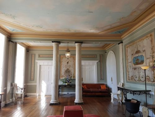 avington park, walking the pilgrims way, winchester to canterbury, walking the pilgrims way, long distance walking, solo walking for women