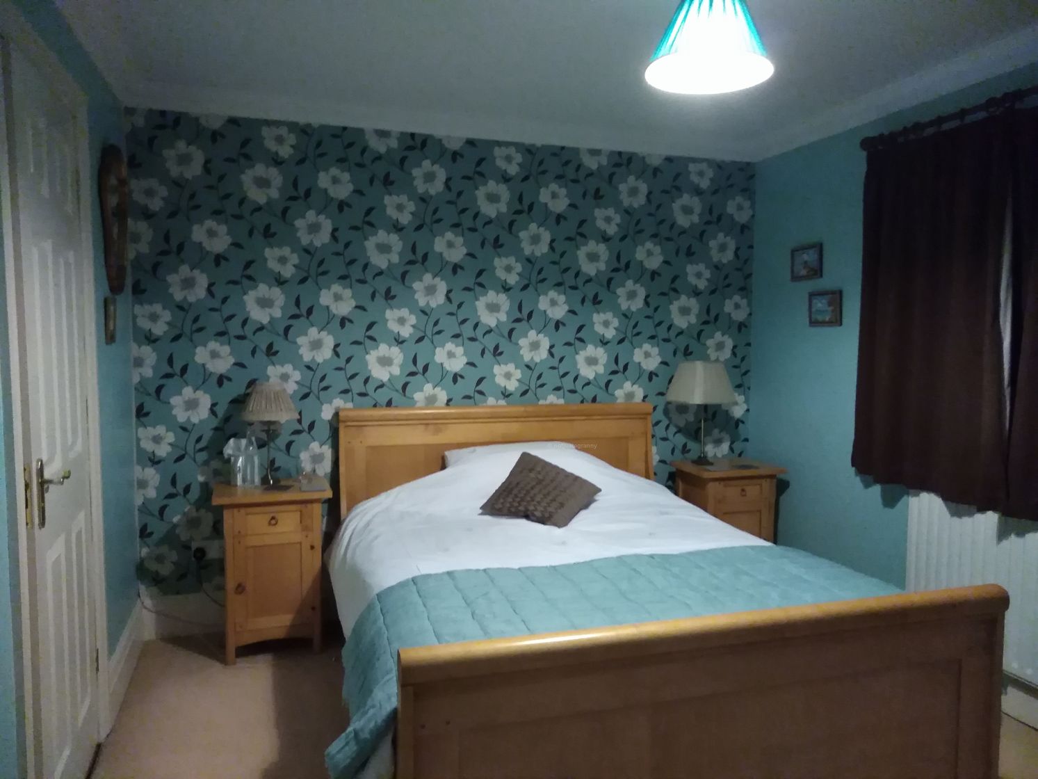 airbnb, st swithuns way, walking the pilgrims way, winchester to canterbury along the pilgrims way, long distance walks uk, solo walking for women, explore england, walking the pilgrims way to canterbury