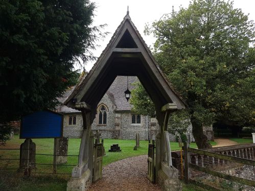 jane austen house museum chawton, st nicholas church chawton, the pilgrims way, winchester to canterbury, long distance walks in england
