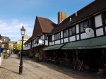 walking the pilgrims way, farnham to guildford, long distance walks in the uk, solo walking for women, farnham castle, the north downs way, churches of england, domesday book town of the&nbsp;england