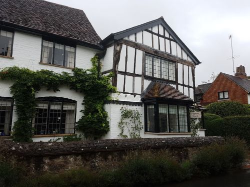 waking the pilgrims way, the pilgrims way winchester to canterbury, domesday book village shere, villages of england, long distance walks england, solo walking for women