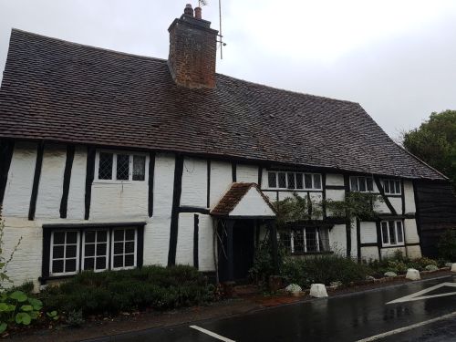 waking the pilgrims way, the pilgrims way winchester to canterbury, domesday book village shere, villages of england, long distance walks england, solo walking for women