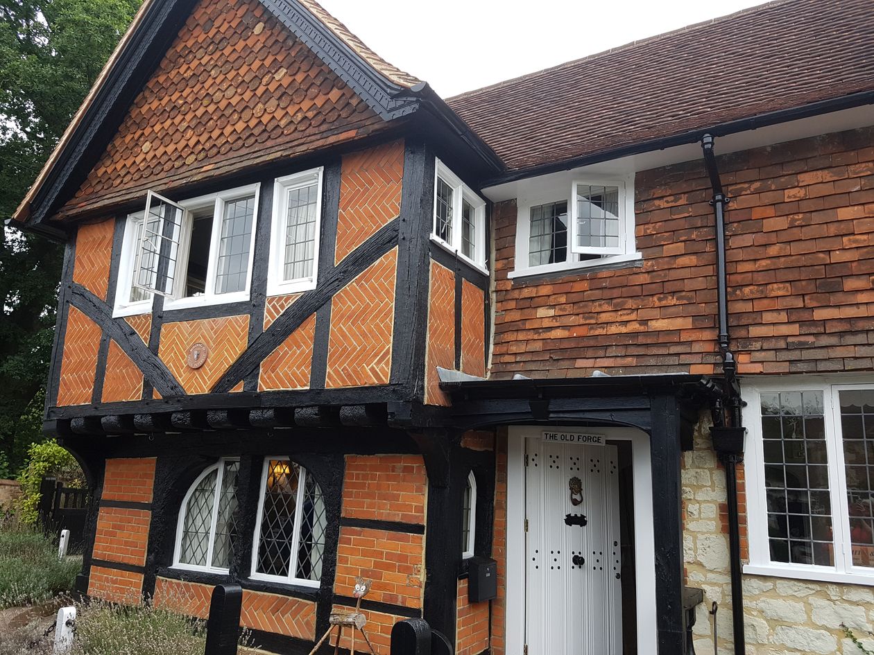 the old forge merstham domesday book village, walking the pilgrims way, the pilgrims way winchester to canterbury, long distance walks england, women walking solo, merstham to oxted, the north downs way