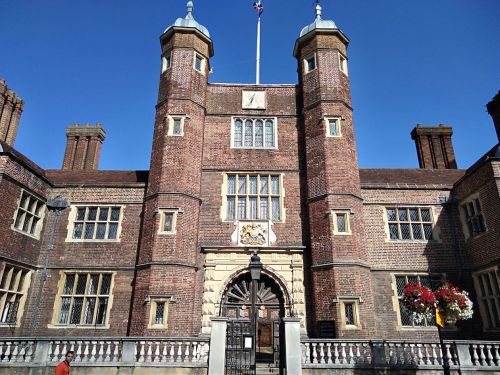 abbots hospital guildford, history of guildford, walking the pilgrims ways, long distance walks of england