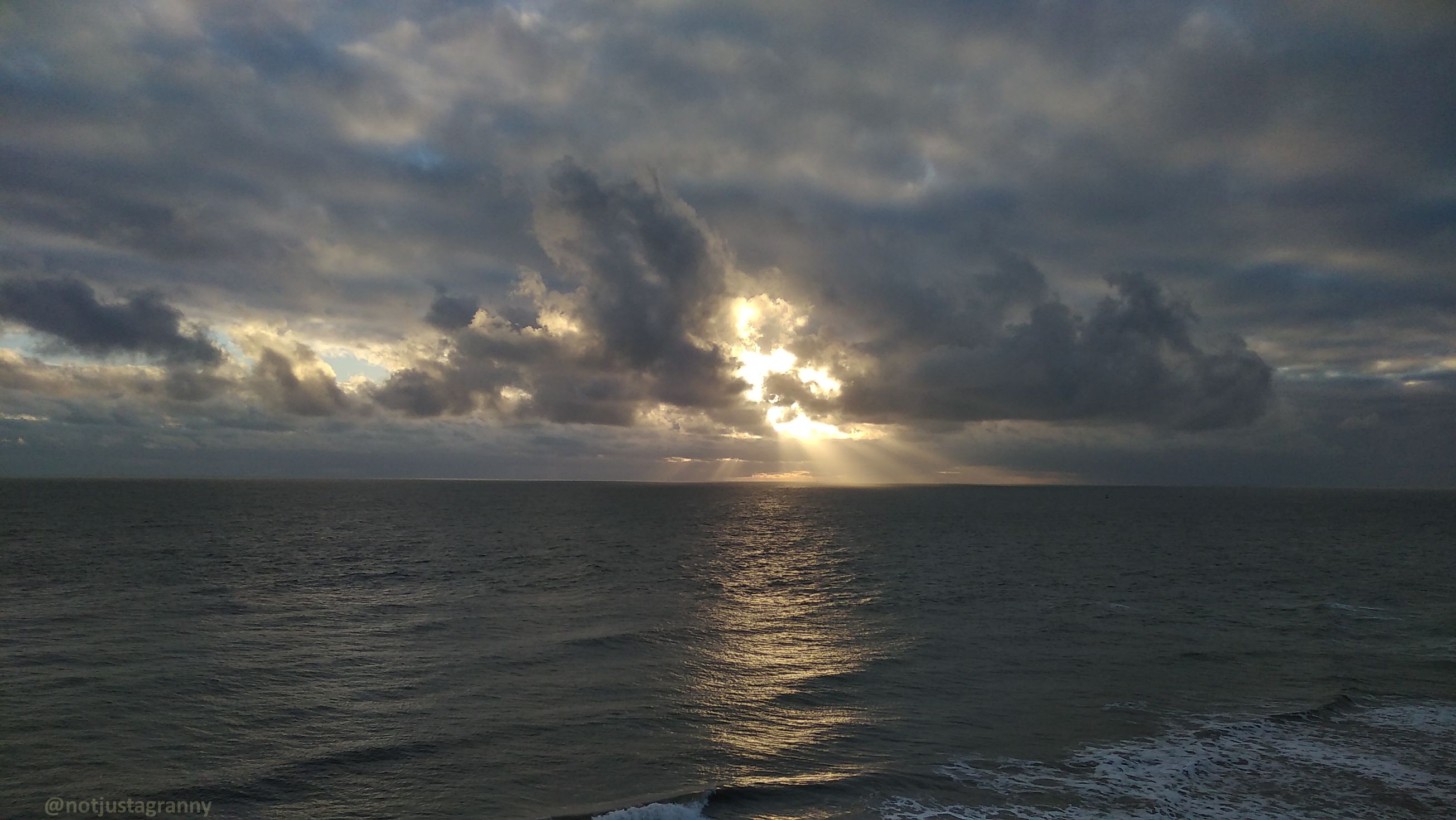 walk 1000 miles, walks along the english coast, walks in england, english channel , sunrise