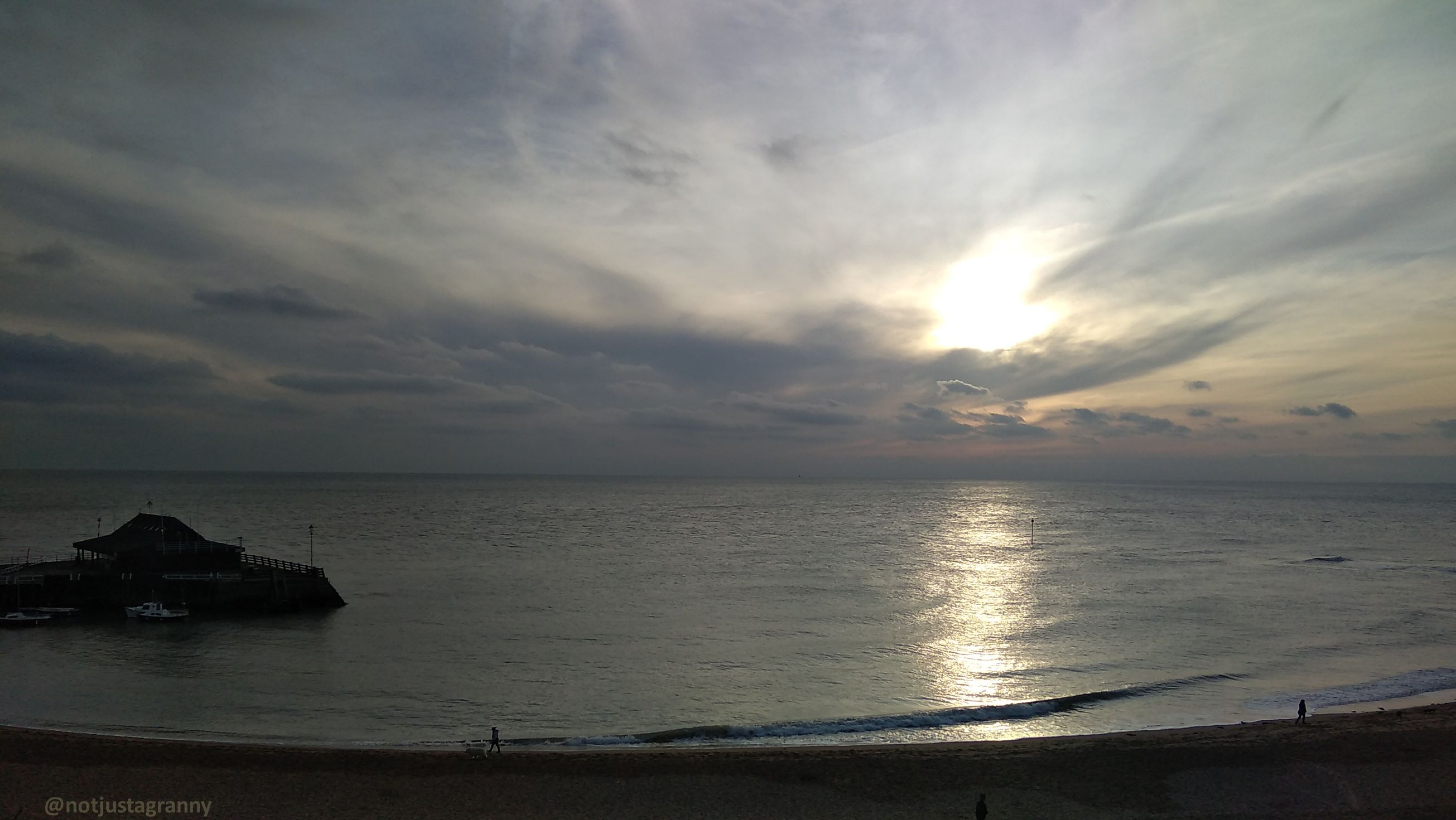 viking bay broadstairs, walk 1000 miles, coastal walks of england, walks on the isle of thanet, broadstairs to ramsgate, walking for health
