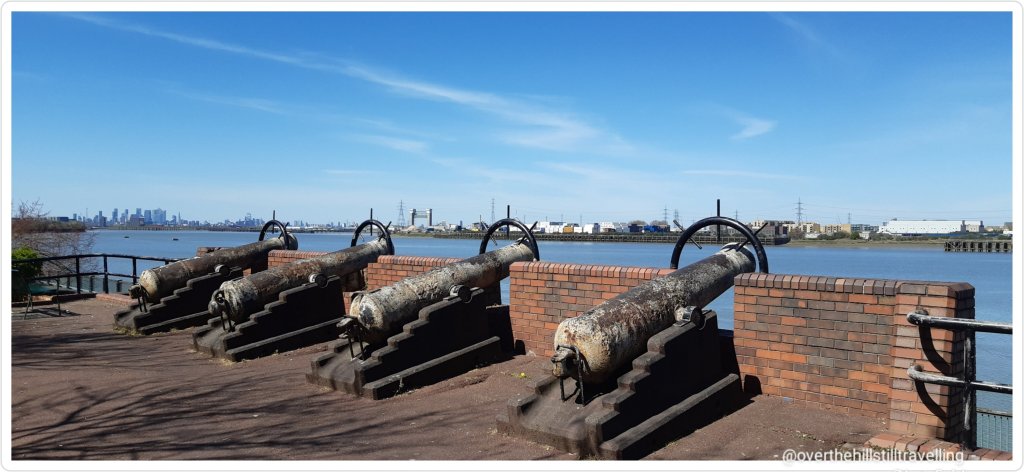 walking the Thames Path
