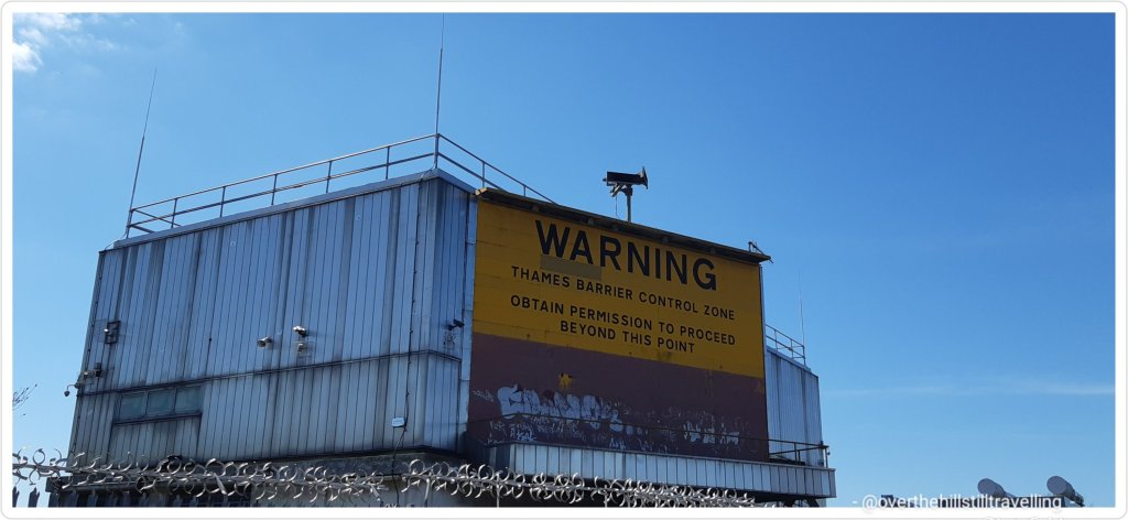 walking the Thames Path