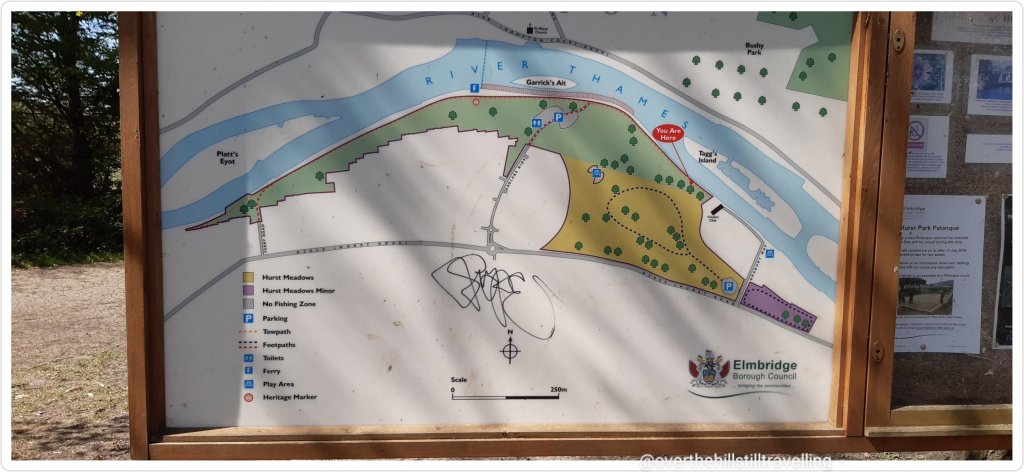 Walking the Thames Path