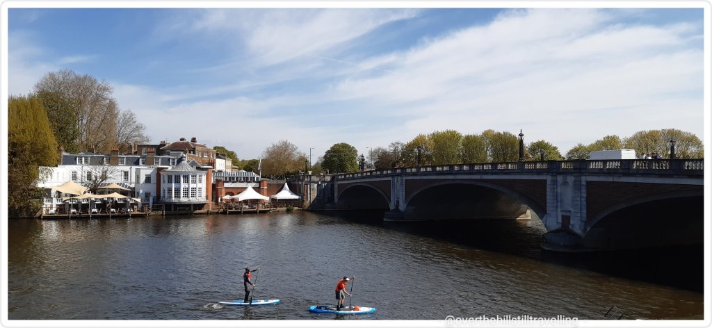 Walking the Thames Path